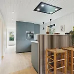 Сasa de vacaciones Gorgeous In With Kitchen