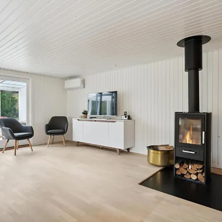 Gorgeous In With Kitchen Tatil Evi Ulfborg